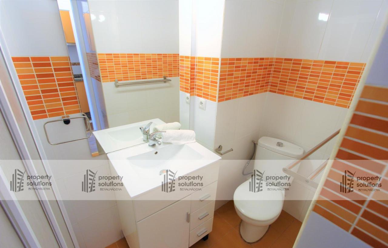 712 Iris Apartamentos - Vista Al Mar - A 10 Min De La Playa Caminando Y 5 Min Del Centro بينالماذينا المظهر الخارجي الصورة