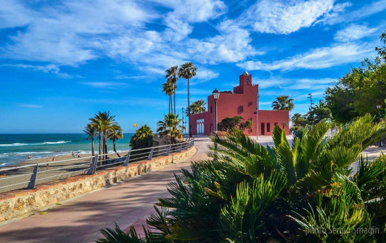 712 Iris Apartamentos - Vista Al Mar - A 10 Min De La Playa Caminando Y 5 Min Del Centro بينالماذينا المظهر الخارجي الصورة