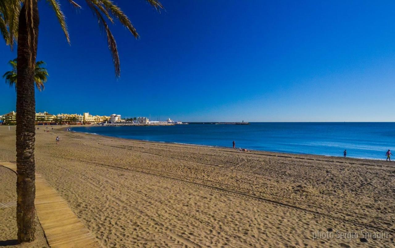 712 Iris Apartamentos - Vista Al Mar - A 10 Min De La Playa Caminando Y 5 Min Del Centro بينالماذينا المظهر الخارجي الصورة